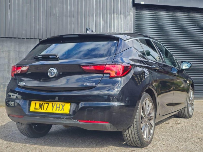 VAUXHALL ASTRA