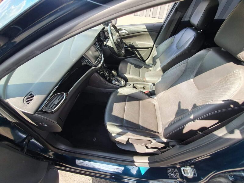 VAUXHALL ASTRA