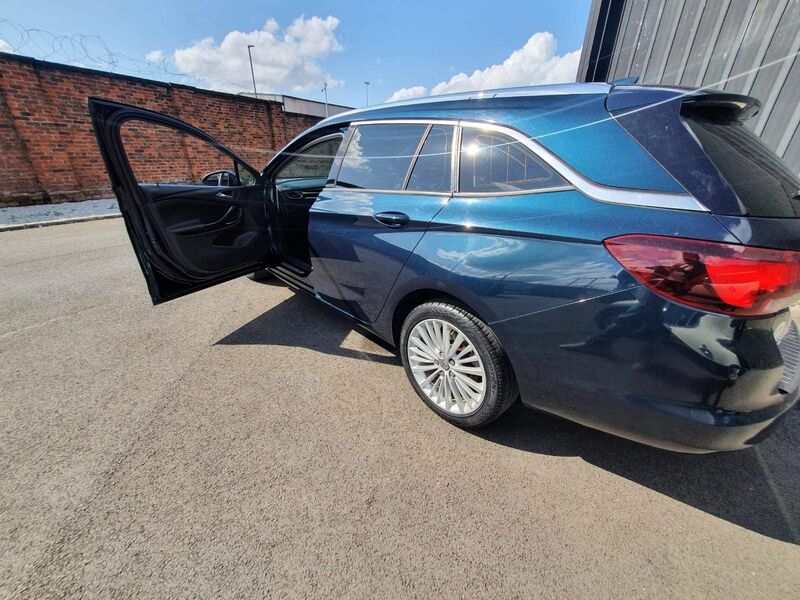 VAUXHALL ASTRA