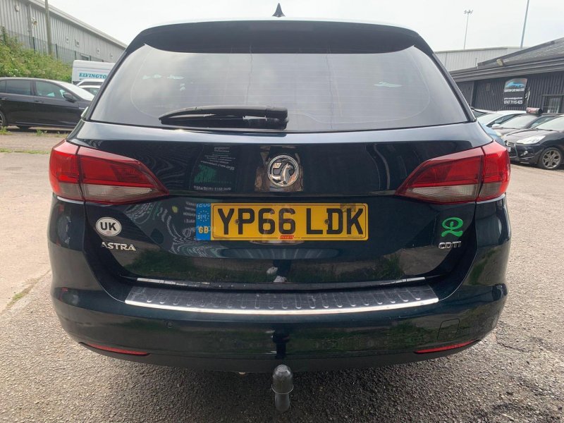 VAUXHALL ASTRA