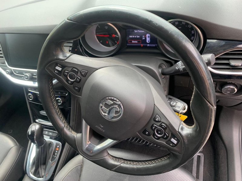 VAUXHALL ASTRA