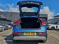VOLVO V40 CROSS COUNTRY