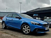 VOLVO V40 CROSS COUNTRY