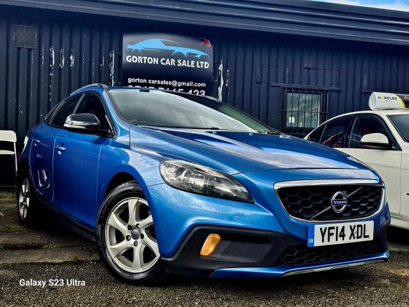 VOLVO V40 CROSS COUNTRY