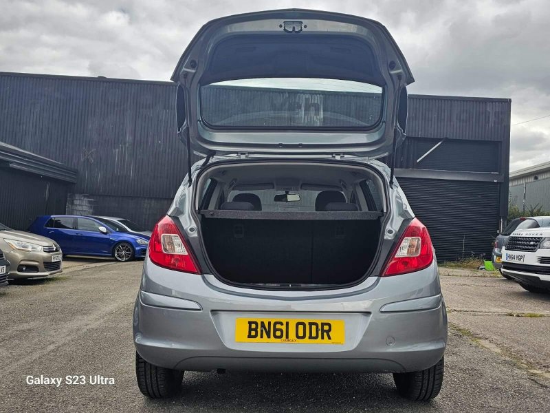 VAUXHALL CORSA