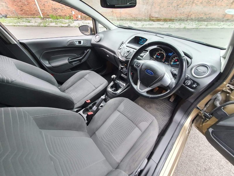 FORD FIESTA