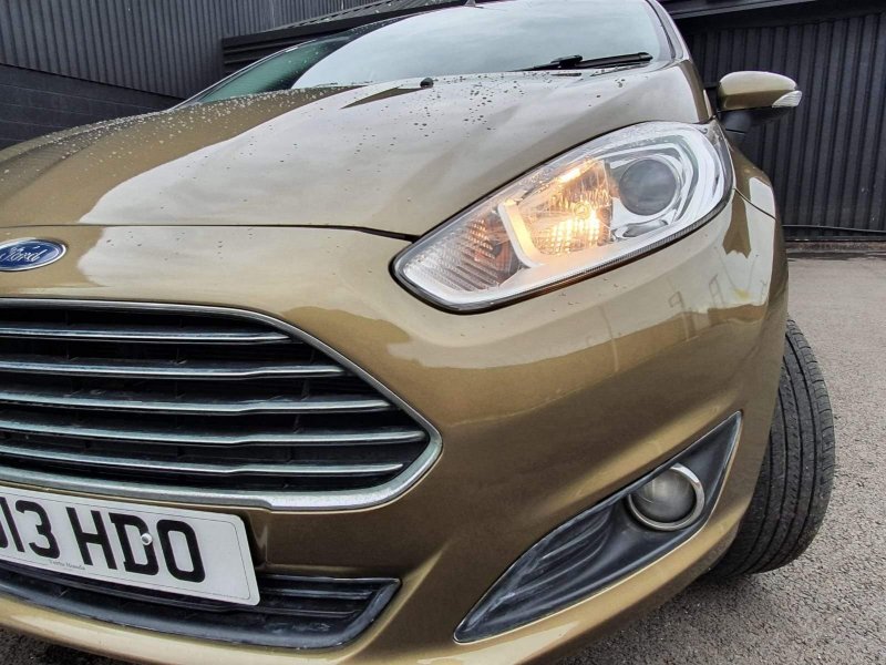 FORD FIESTA