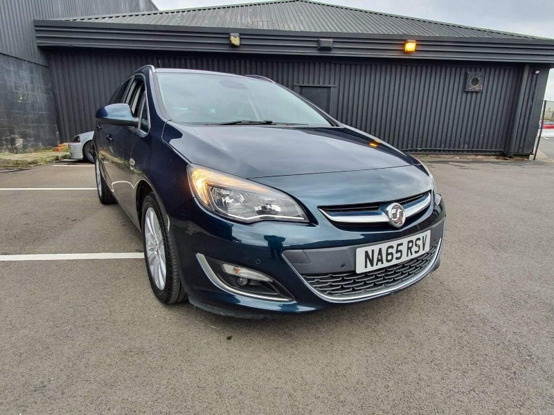 VAUXHALL ASTRA
