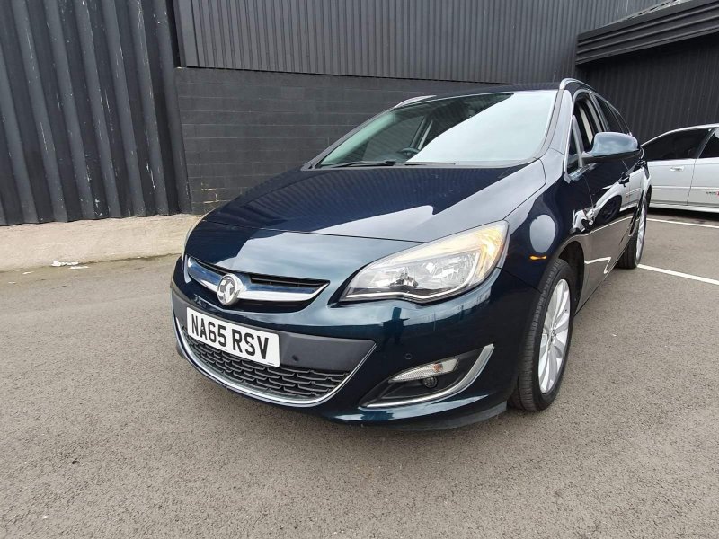 VAUXHALL ASTRA