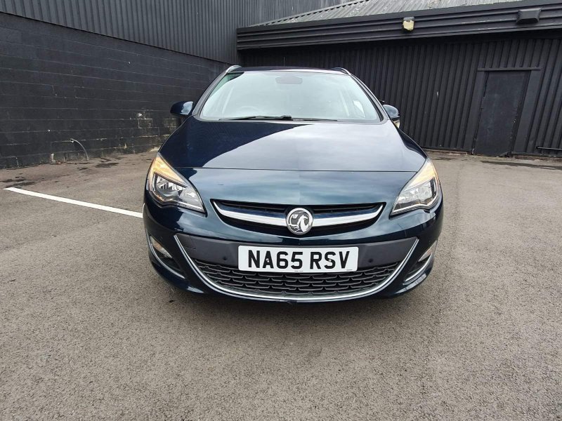 VAUXHALL ASTRA