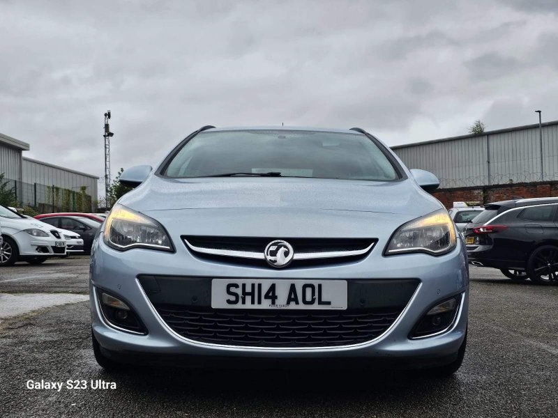 VAUXHALL ASTRA