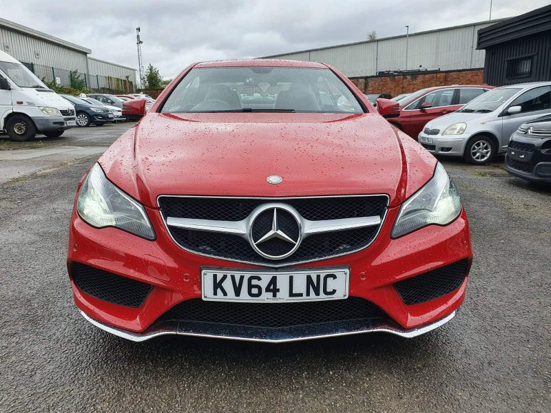 MERCEDES-BENZ E CLASS