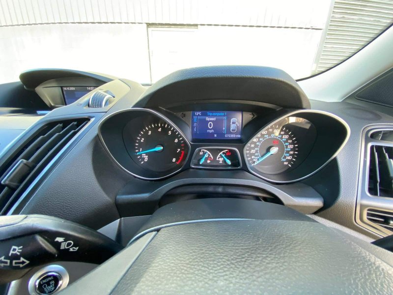 FORD KUGA