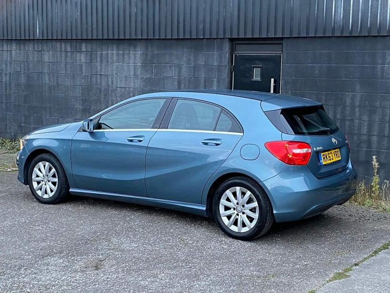 MERCEDES-BENZ A CLASS