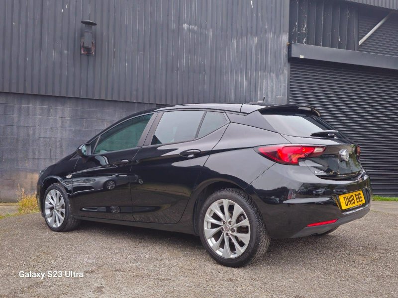 VAUXHALL ASTRA