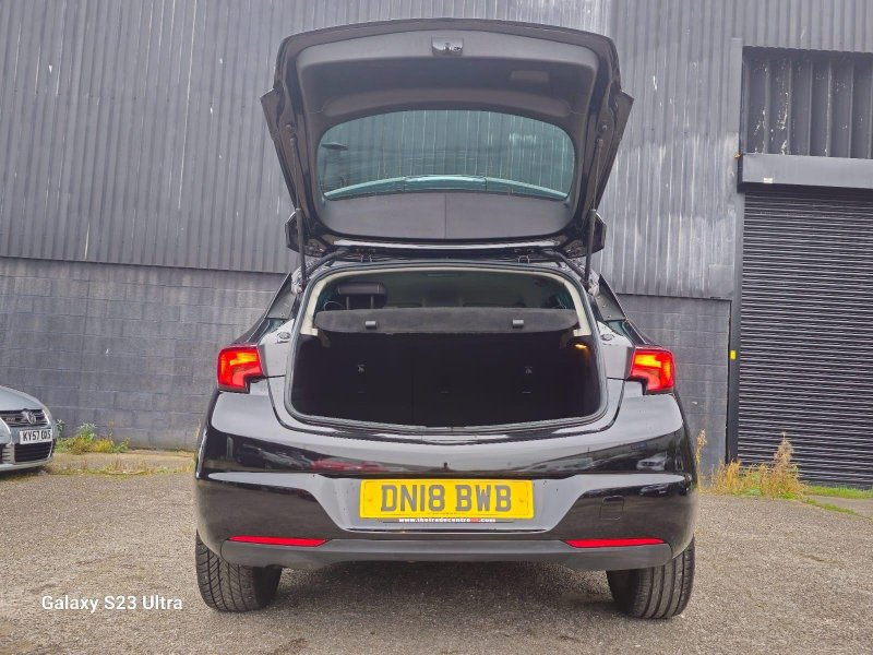 VAUXHALL ASTRA
