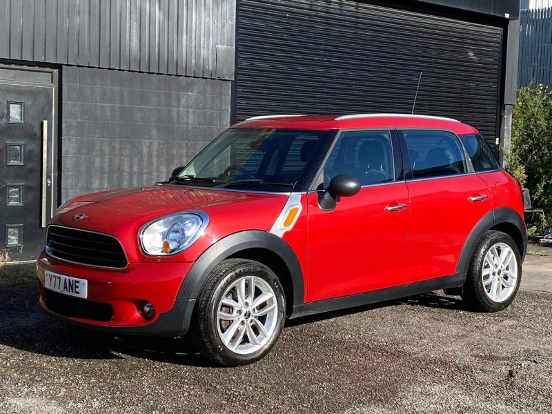 MINI COUNTRYMAN