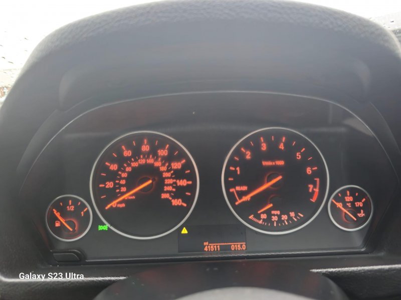 BMW 3 SERIES
