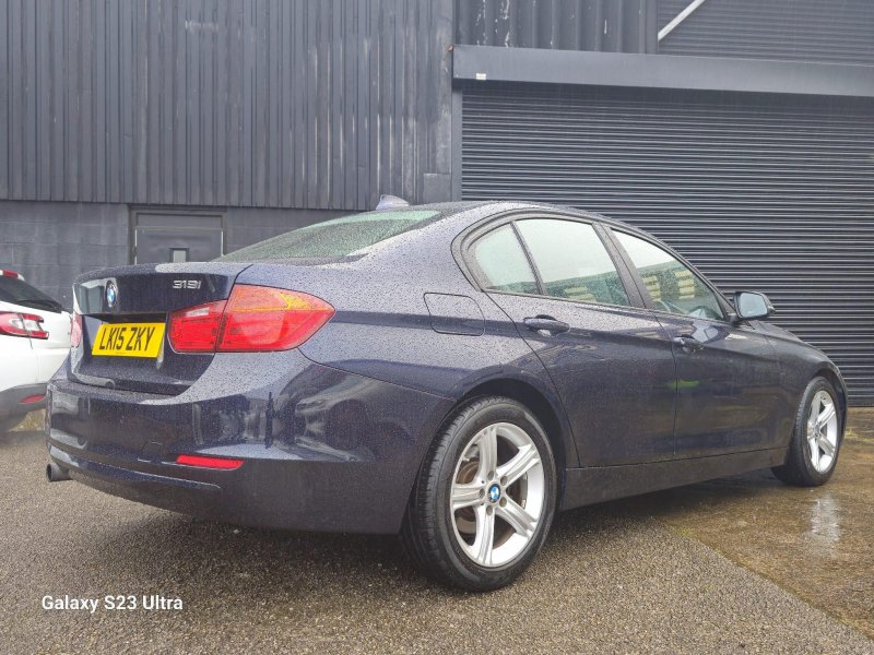 BMW 3 SERIES