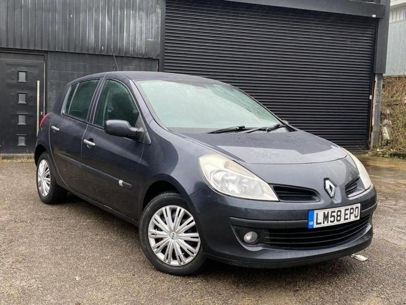 RENAULT CLIO