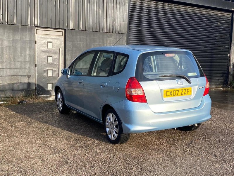 HONDA JAZZ