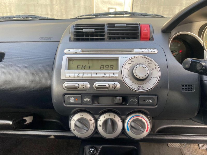 HONDA JAZZ