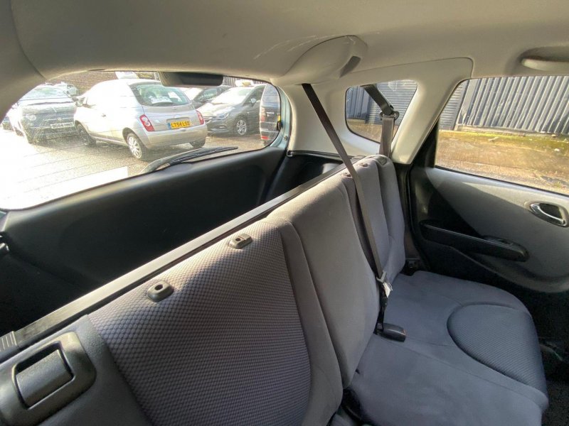 HONDA JAZZ