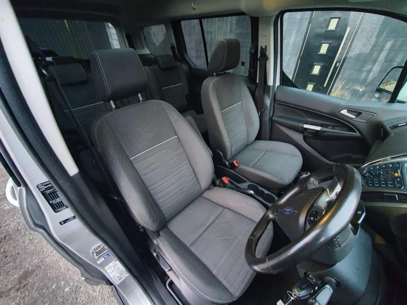 FORD GRAND TOURNEO CONNECT