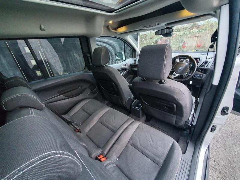 FORD GRAND TOURNEO CONNECT