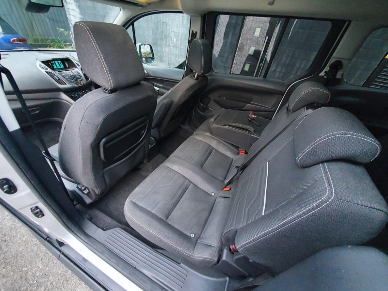 FORD GRAND TOURNEO CONNECT