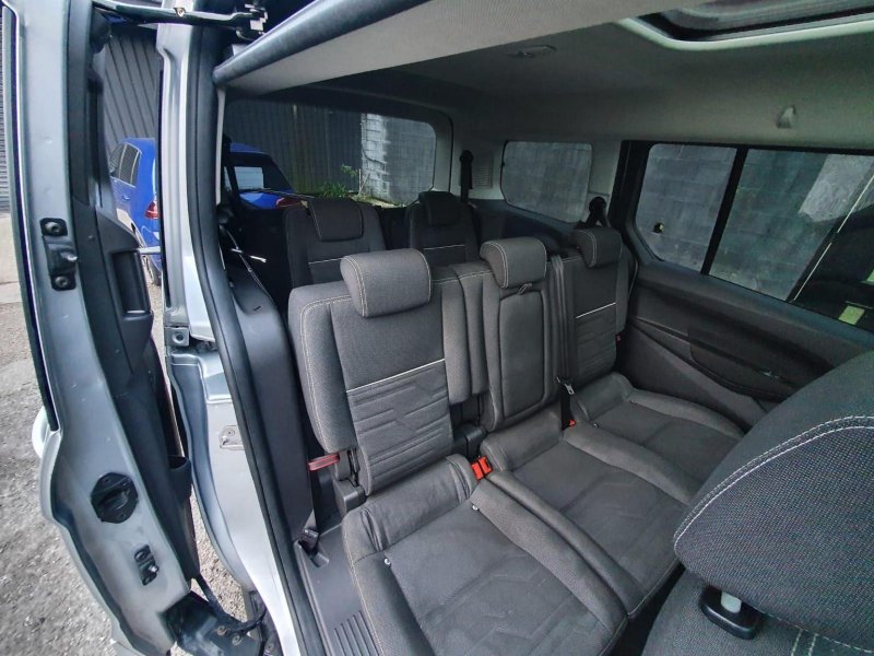 FORD GRAND TOURNEO CONNECT