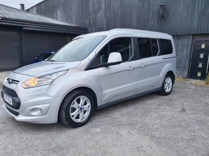 FORD GRAND TOURNEO CONNECT