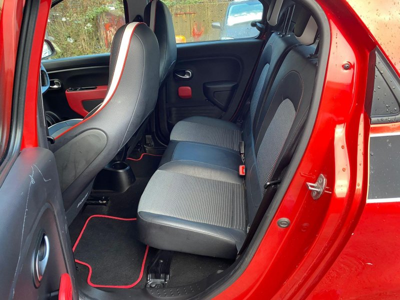 RENAULT TWINGO