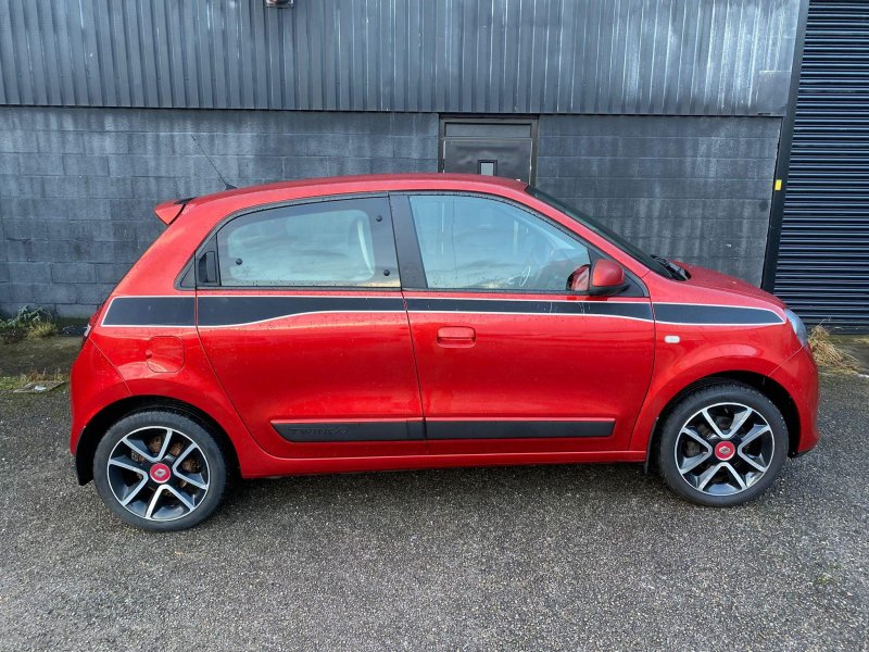 RENAULT TWINGO