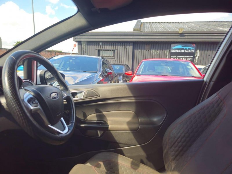 FORD FIESTA