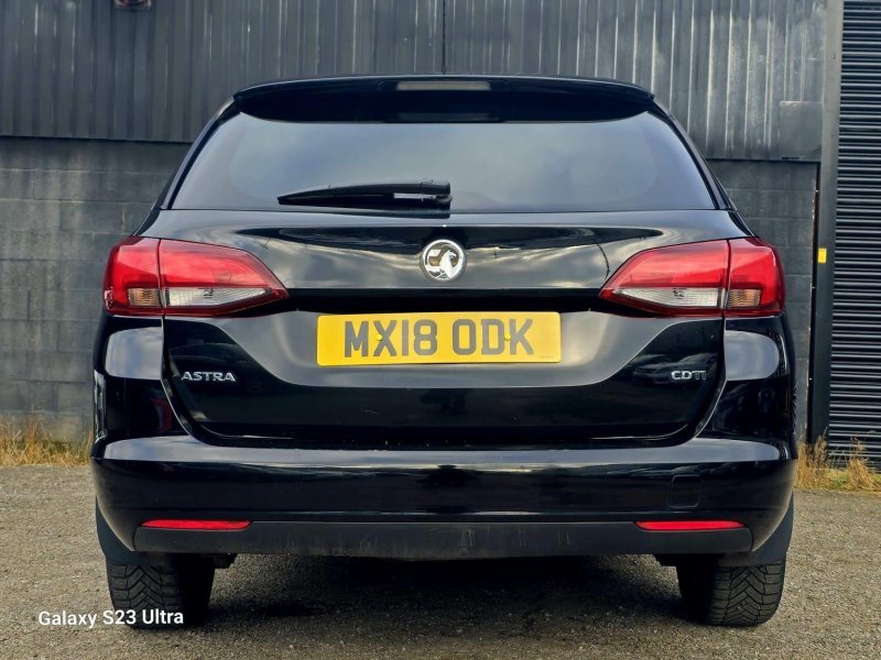 VAUXHALL ASTRA