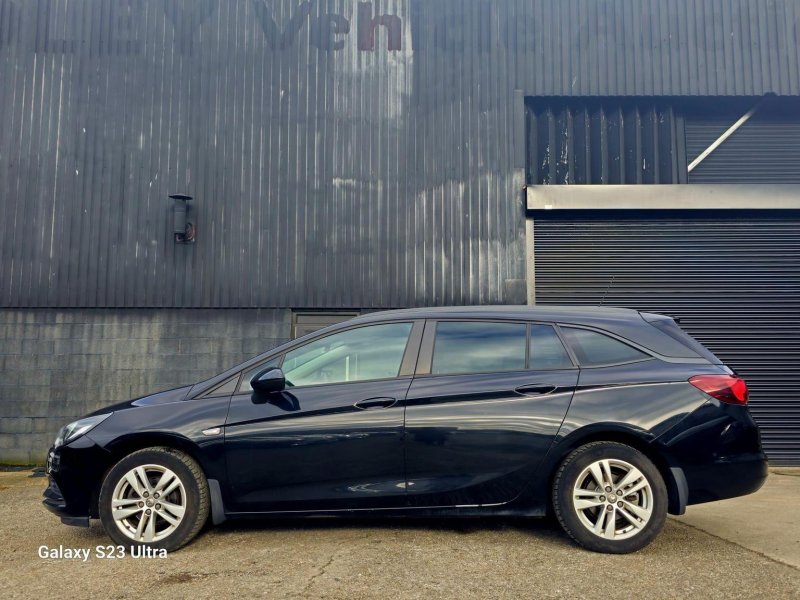 VAUXHALL ASTRA