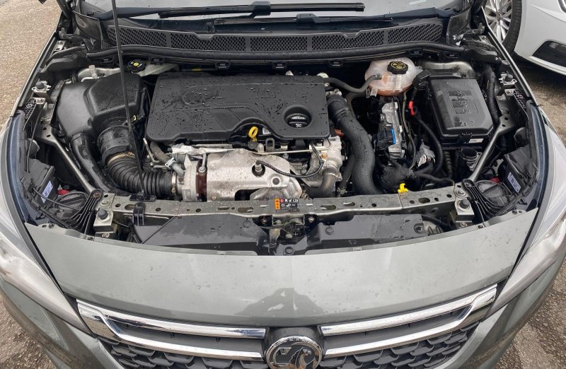 VAUXHALL ASTRA