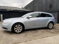 VAUXHALL INSIGNIA