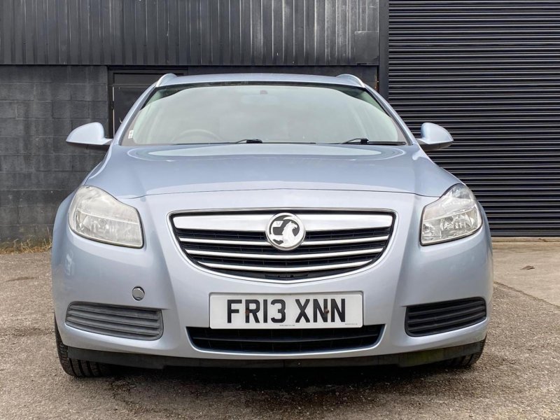 VAUXHALL INSIGNIA