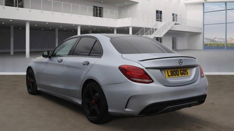 MERCEDES-BENZ C CLASS