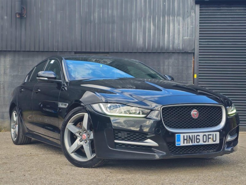 JAGUAR XE
