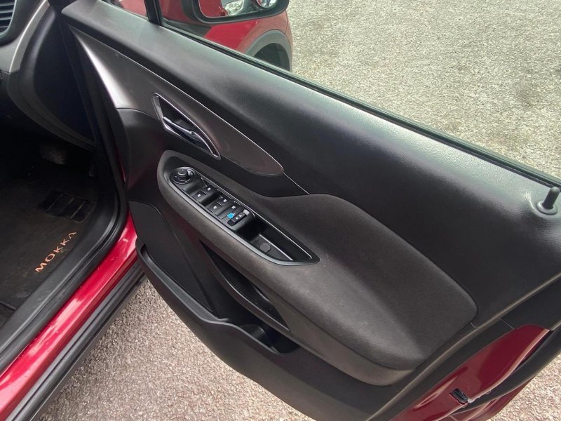 VAUXHALL MOKKA