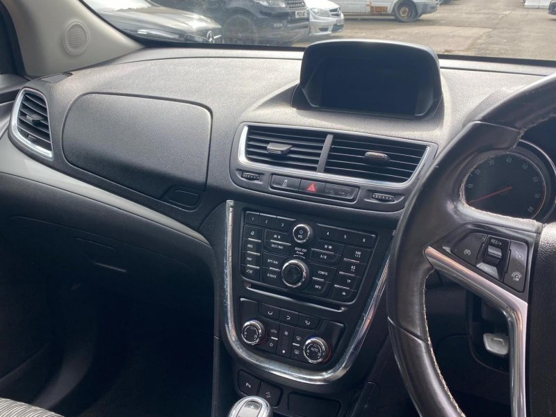 VAUXHALL MOKKA