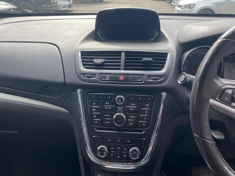 VAUXHALL MOKKA