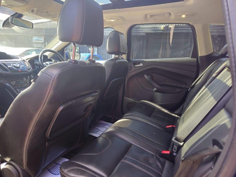 FORD KUGA