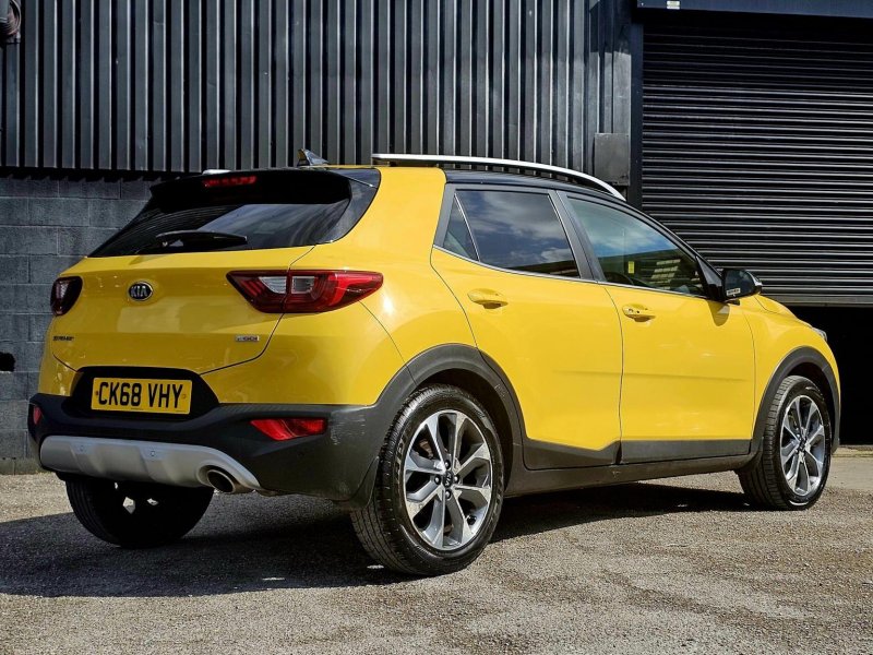 KIA STONIC