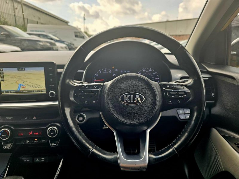 KIA STONIC