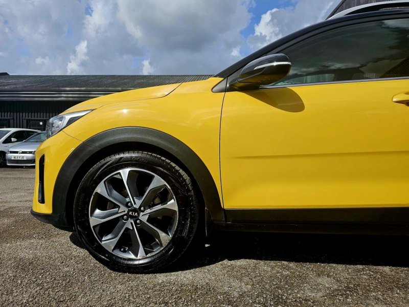 KIA STONIC