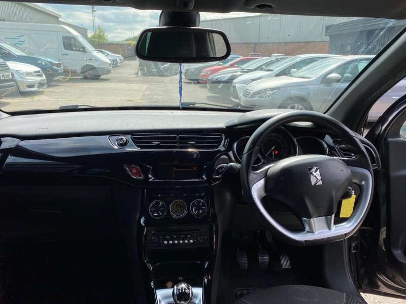 CITROEN DS3